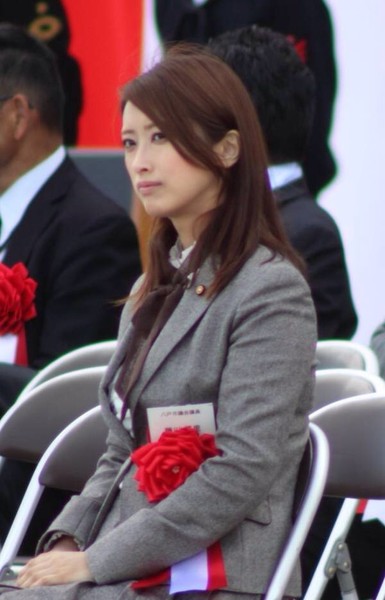 36歳になった美人市議会議員の現在：コメント2