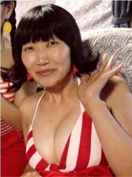 お笑い芸人たんぽぽ川村の爆乳水着姿です：コメント1