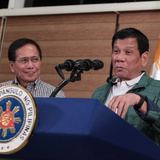 フィリピン大統領、麻薬撲滅戦争を6か月延長「全員殺しきれず」