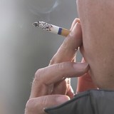 たばこ1本あたり3円増税へ、マルボロが520円に