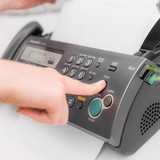 「この世からFAXを消し去ってください」匿名ブログが話題に 小学校の欠席連絡はFAXのみ　メール不可