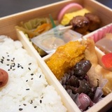 車内で飲食していい電車・そうじゃない電車「トイレのある電車はOK」「東京の通勤電車で食べてる人もいる」