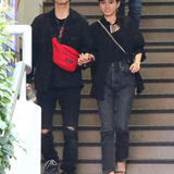 前田敦子＆勝地涼　ギュッと手をつなぎ舞台観劇デート