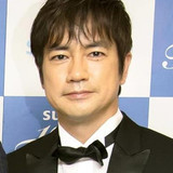 生放送に登場のNEWS小山慶一郎に羽鳥アナが激励の肩ポン、嵐・櫻井翔はがっしり握手