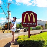 浜崎あゆみ、ハワイでの美脚ショット公開に「何しても可愛い」「マックが高級に見える」