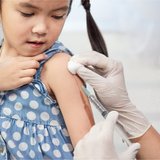 「子どもの体に毒を入れるの？」インフルエンザの予防接種を否定するママ友