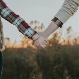 男性の本音。「性格がぴったり合う女性vs顔がタイプな女性」恋愛対象になりやすいのは？