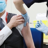 ワクチン接種4日後に医療従事者25歳男性が「飛び降り」厚労省が報告