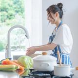 なぜ日本人女性は台所にいる時間が世界平均より長い！ 理系博士ママが考えるその原因とは？
