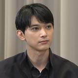 俳優の吉沢亮さんが自宅マンションの隣室に無断侵入した疑いで警視庁が捜査