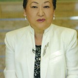 「まるで集団催眠の場だった」　細木数子“先祖供養勉強会”の実況中継　「100万円の“方位占い”に行列が」